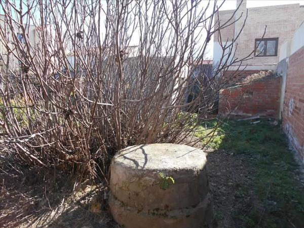 Terreno en calle Constitución, 86 -96