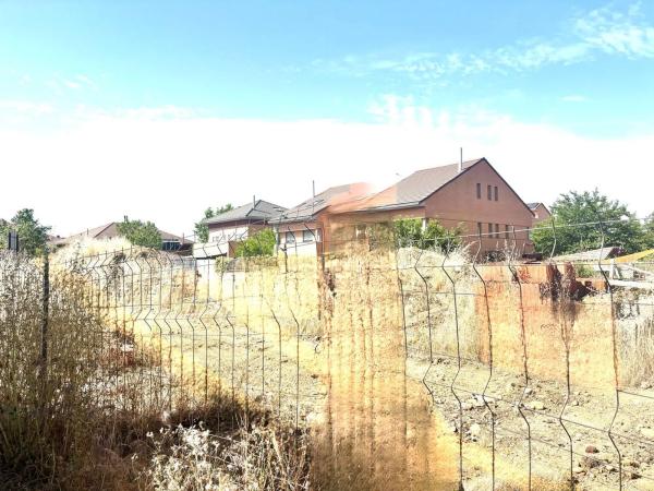 Terreno en calle Júpiter, 14