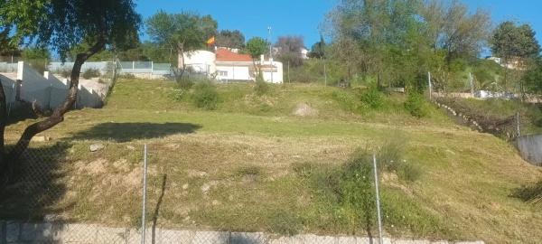 Terreno en calle Peña Cuervo, 2
