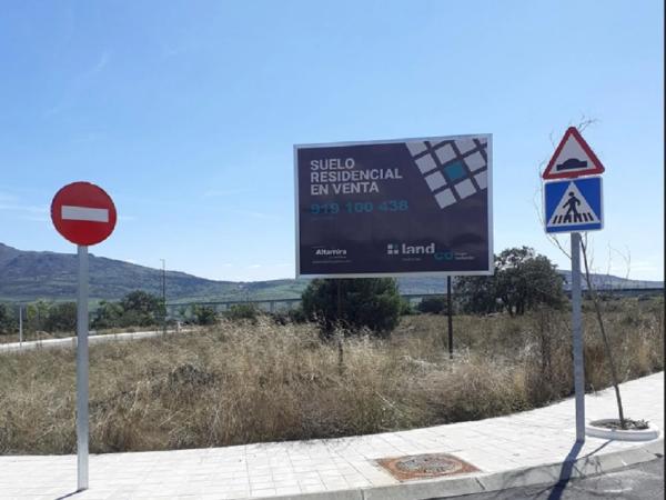 Terreno en avenida Siete Abanicos