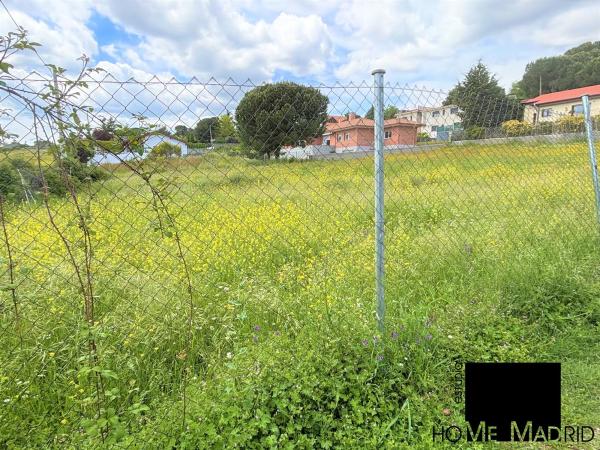 Terreno en avenida de Mataelpino