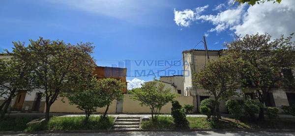 Terreno en calle de la Cava