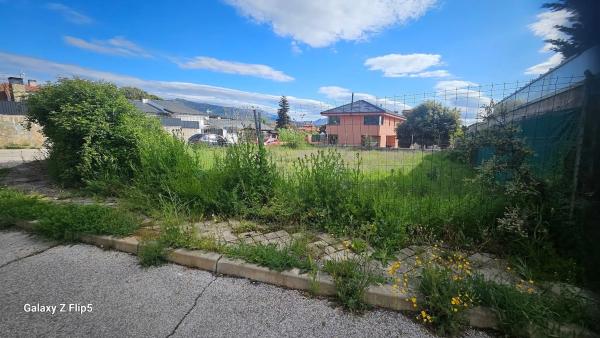 Terreno en calle Júcar