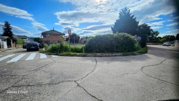 Terreno en calle Júcar