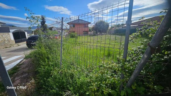 Terreno en calle Júcar
