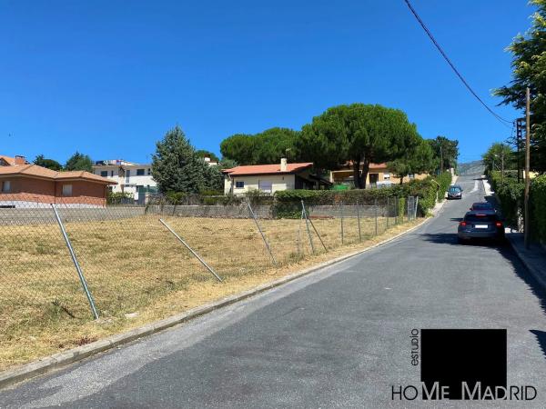 Terreno en avenida de Mataelpino