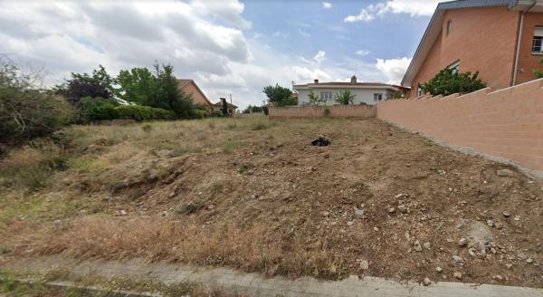 Terreno en calle Antonio Bienvenida, 13