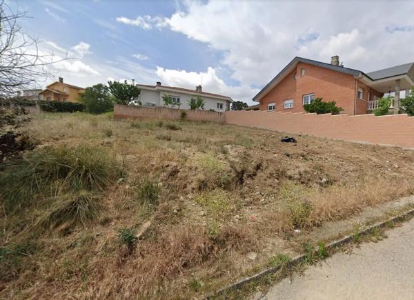 Terreno en calle Antonio Bienvenida, 13