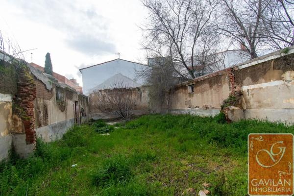 Terreno en calle Madrid, 4