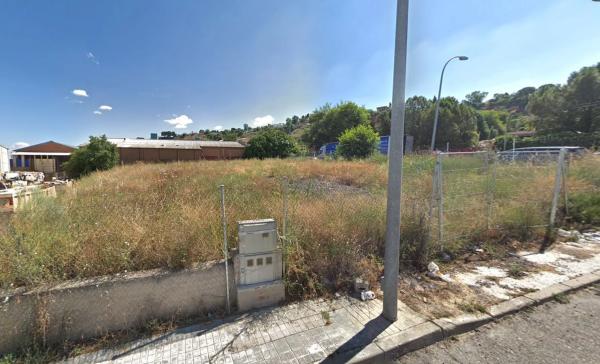 Terreno en calle de la Cuesta de los Carros