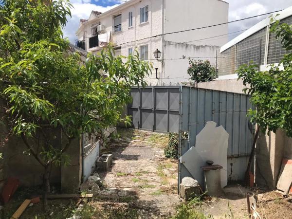 Terreno en calle de la Virgen de la Soledad, 32