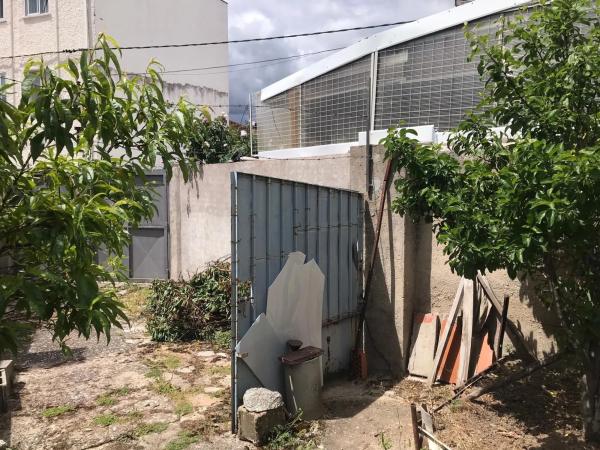 Terreno en calle de la Virgen de la Soledad, 32