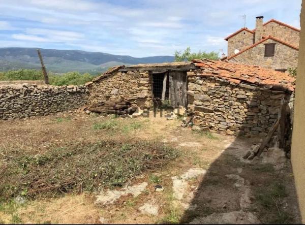 Terreno en calle de la Reina, 9