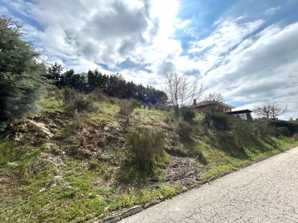 Terreno en calle Peña Izaga