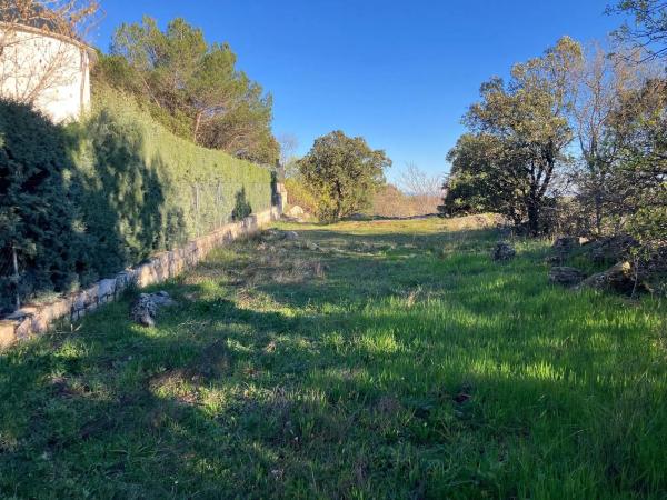 Terreno en calle de los Poyales, 15