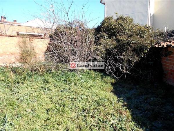 Terreno en calle Constitución, 90