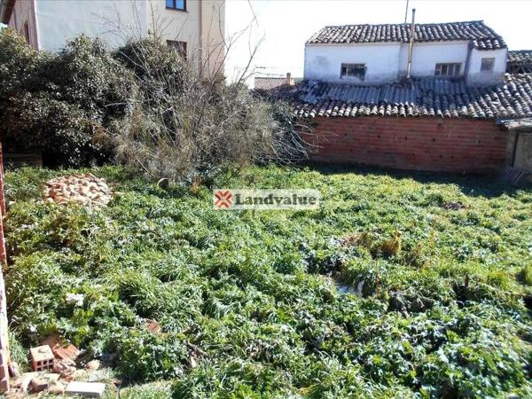 Terreno en calle Constitución, 90