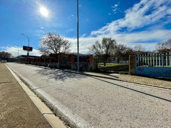 Terreno en calle de Colón