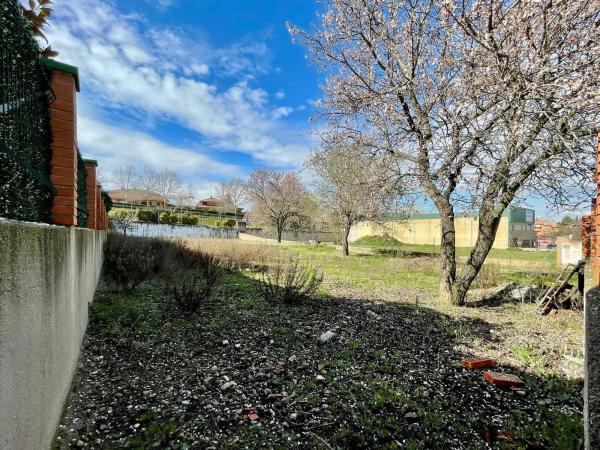 Terreno en calle de Colón