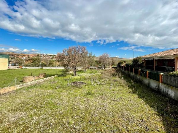 Terreno en calle de Colón