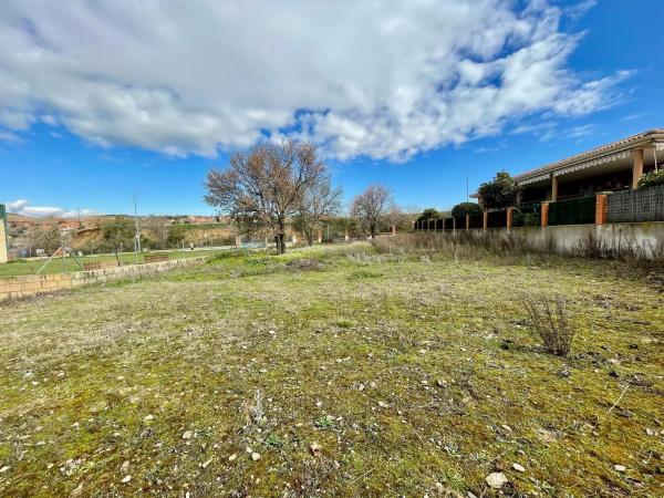 Terreno en calle de Colón