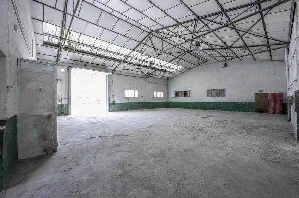 Terreno en calle Jacinto Benavente, 7