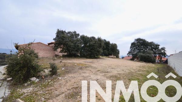 Terreno en calle Polaris