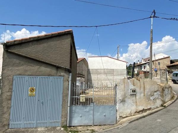 Terreno en calle del Cristo