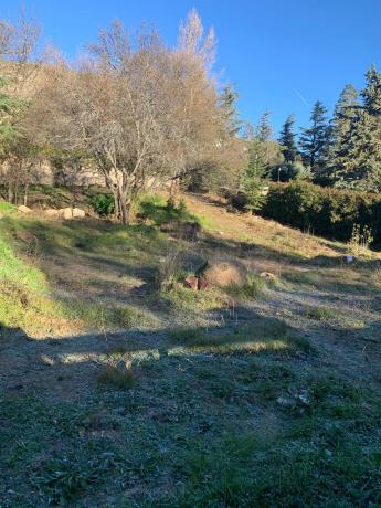 Terreno en calle Peña del Hierro