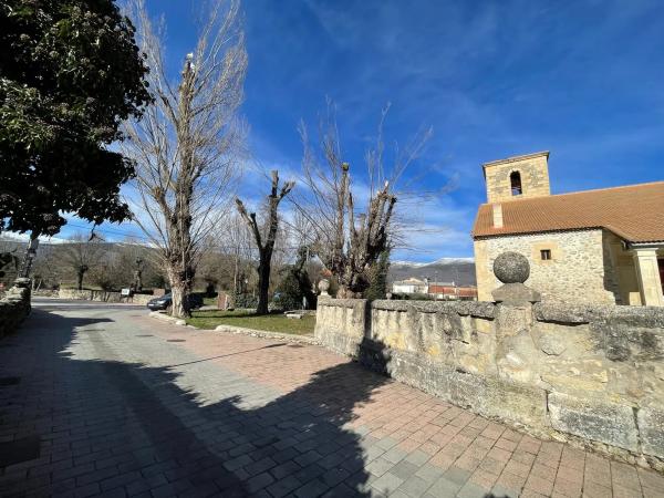 Terreno en calle de la Iglesia, 32