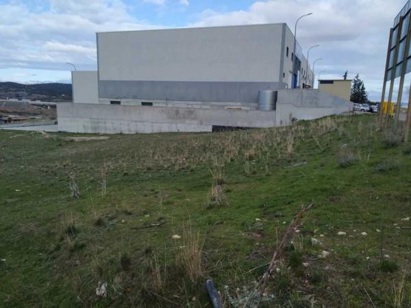 Terreno en calle Fuente del Toro, 19