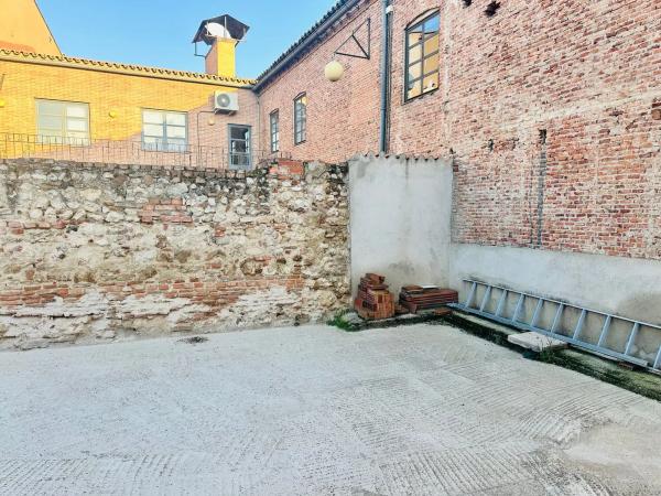 Terreno en calle del Mesón