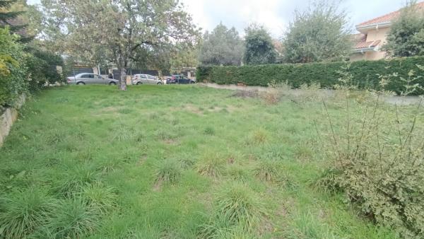 Terreno en calle de Najarra