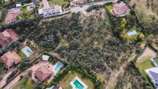 Terreno en paseo del Embajador, 317 -b