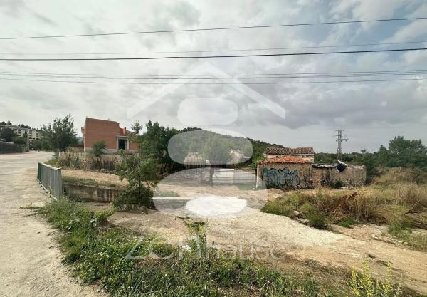 Terreno en calle del Espinar, 28
