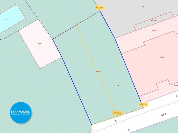 Terreno en callejón de Santa Ana