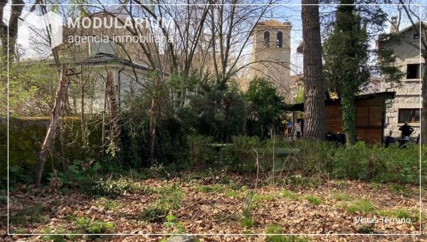 Terreno en travesía de la Iglesia