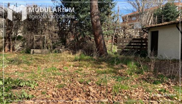 Terreno en travesía de la Iglesia