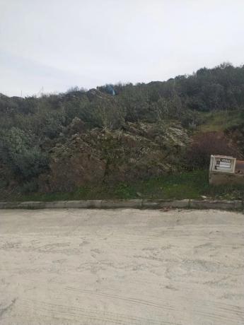 Terreno en calle Arroyo Tres Cantos, 28