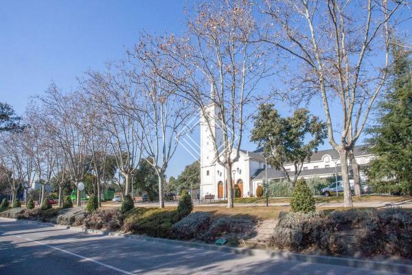 Terreno en La Moraleja urbanización
