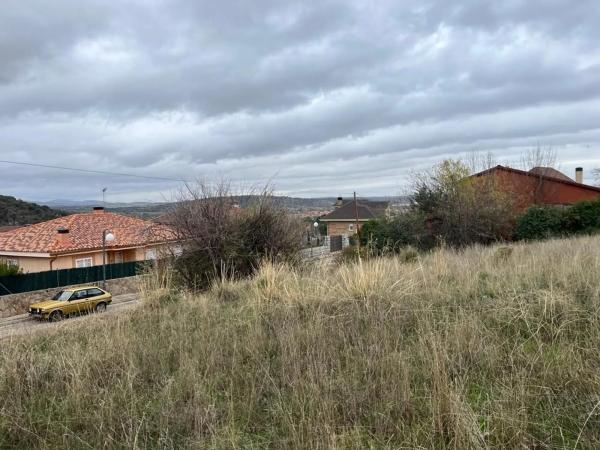 Terreno en calle Antonio Bienvenida, 113