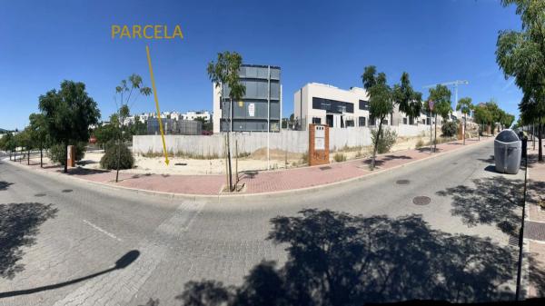 Terreno en calle del Doctor Torres Feced, 1