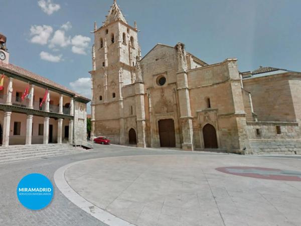 Terreno en calle del Almendro, 5