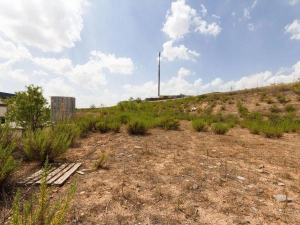 Terreno en calle Pedro Duque, 5