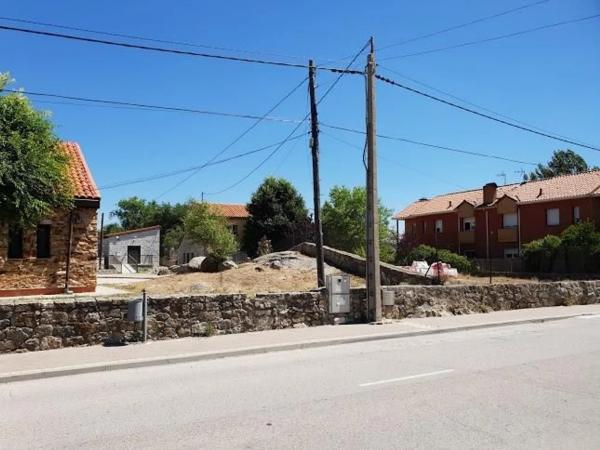 Terreno en avenida de Madrid, 27