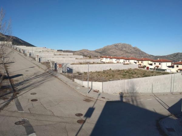 Terreno en calle Peña Rubia, 109