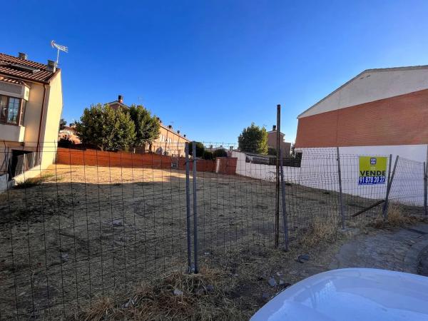 Terreno en calle de la pendiente, 7