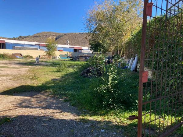 Terreno en calle de la Ronda de la Fuente