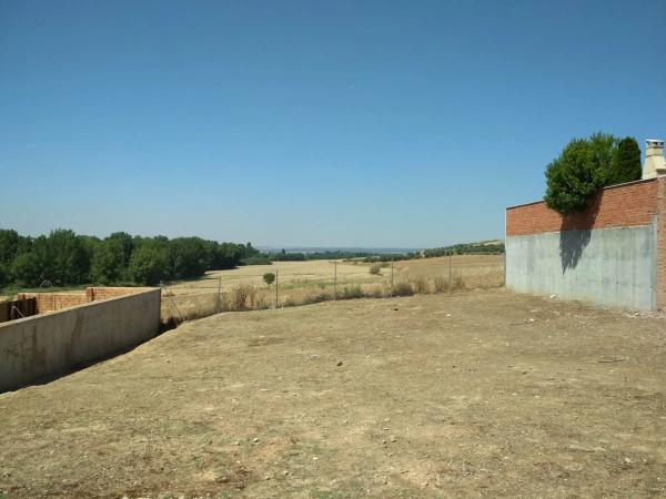 Terreno en calle Marqués de Auñón, 3