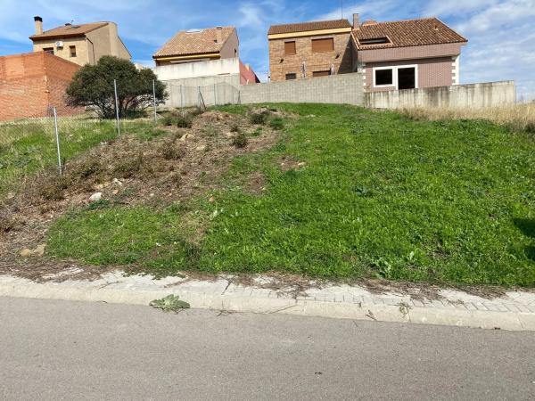 Terreno en calle Las Cruces, 13